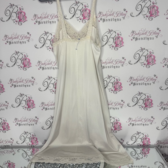 Dress long maxi light white Elegant Cream Lace Trim Nightgown Lacie vintage slip - Picture 2 of 12